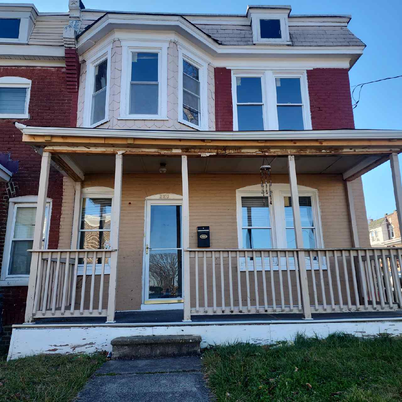 Property main image