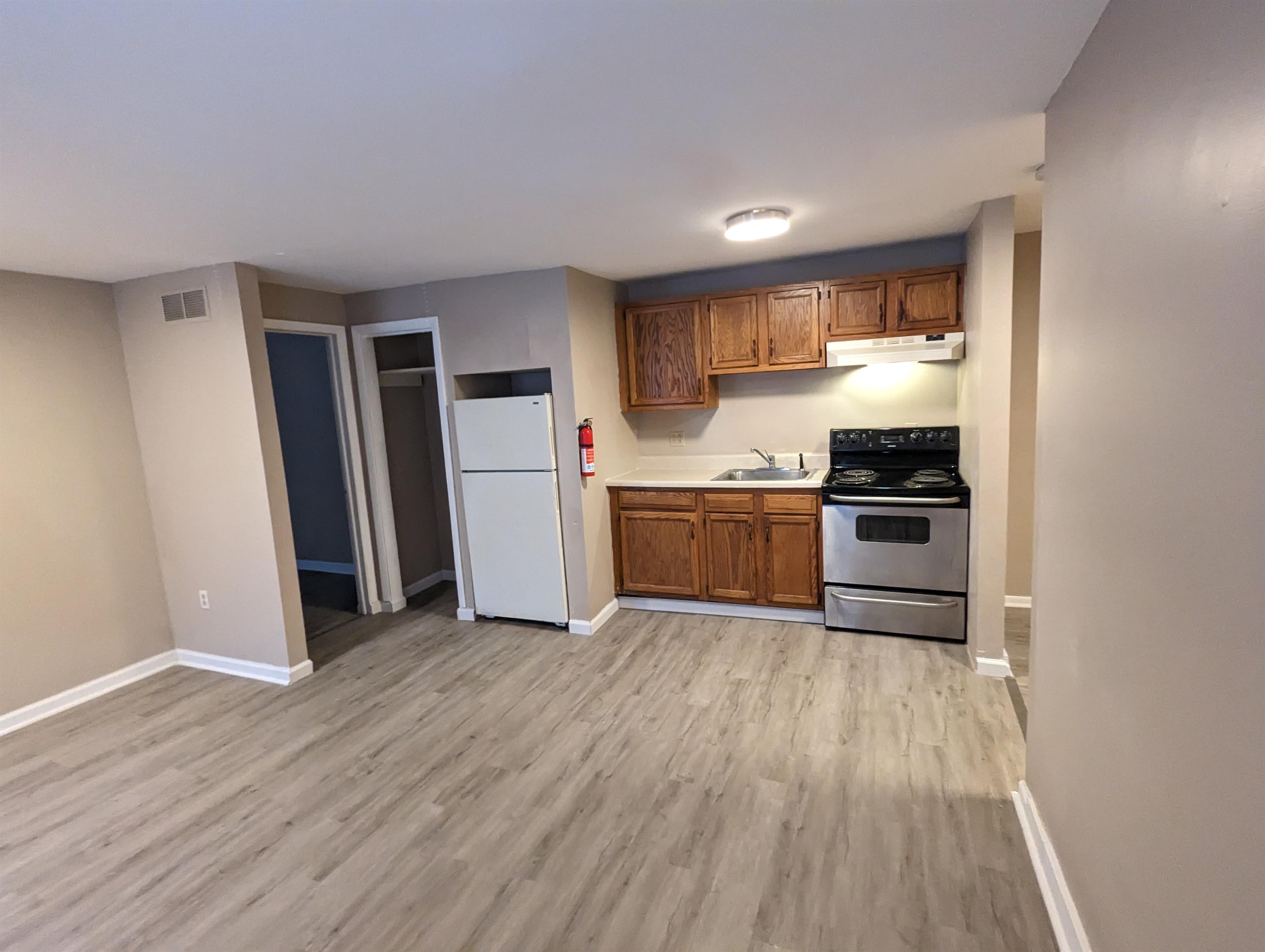 601 East 10th Street, Apt A